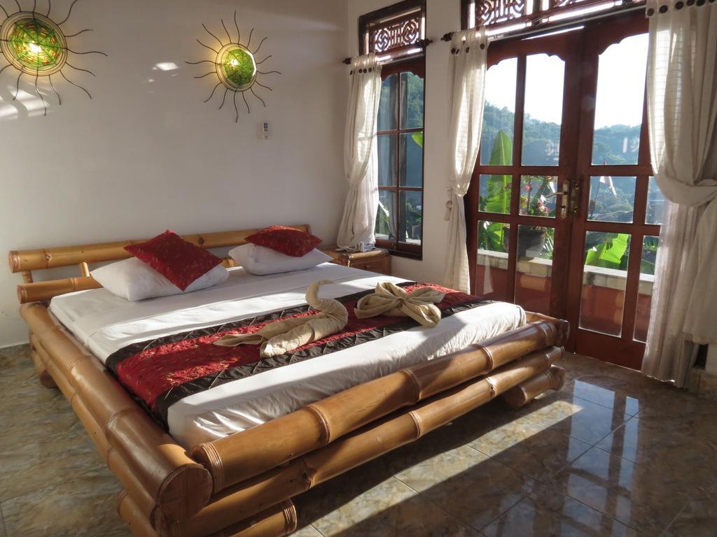 Lemon House Hostel Падангбай Екстериор снимка